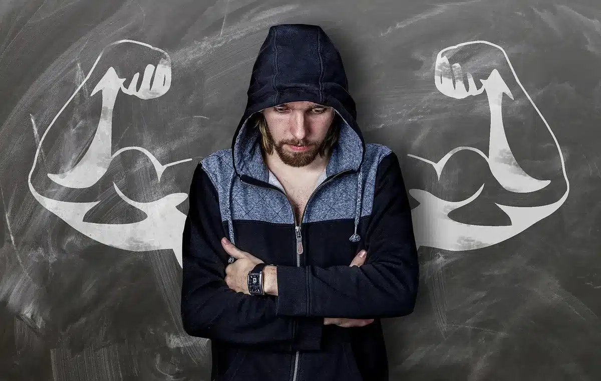 Schéma simplifié d'un muscle montrant fibres et micro-lésions après effort